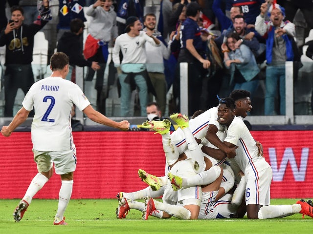 Il 7 ottobre 2021 il francese Theo Hernandez festeggia il terzo gol contro il Belgio nella UEFA Nations League